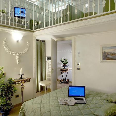 Suites Rome Chambre photo