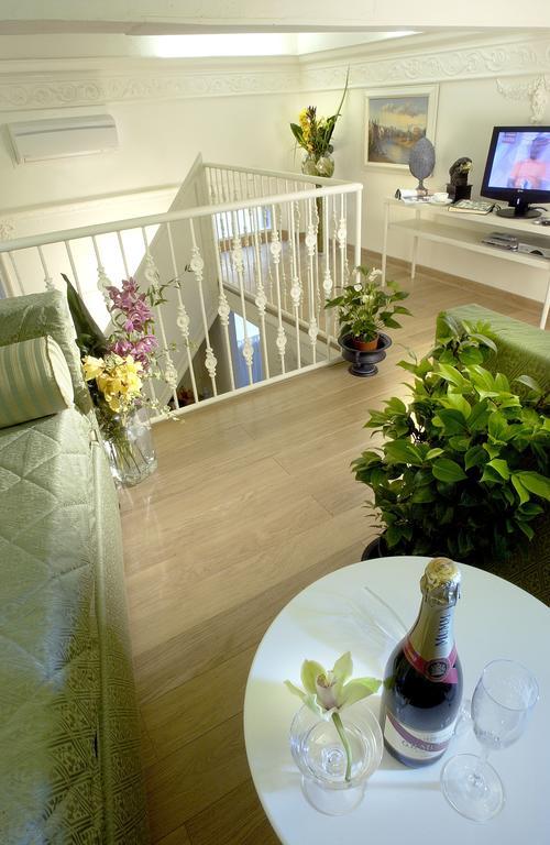 Suites Rome Extérieur photo