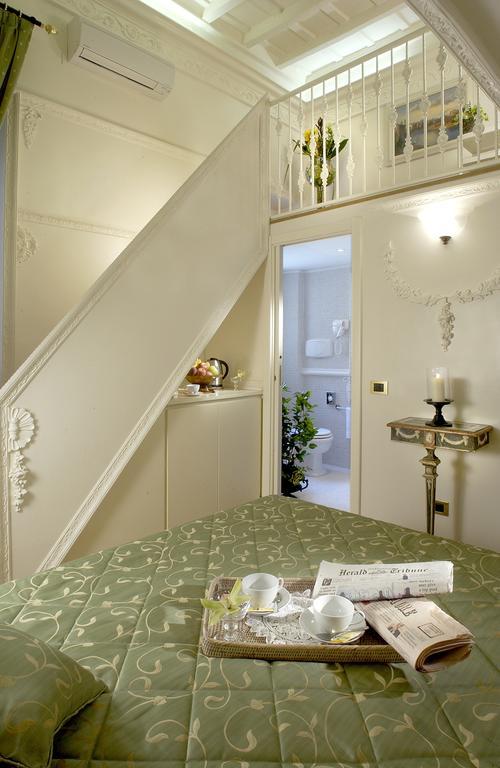 Suites Rome Chambre photo