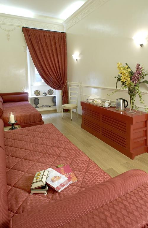 Suites Rome Chambre photo
