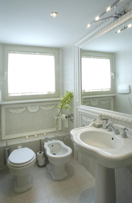 Suites Rome Chambre photo